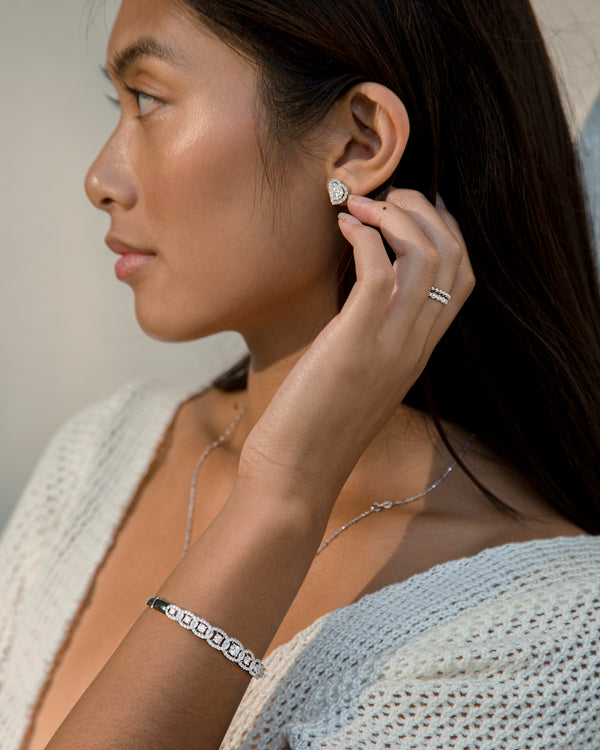 Elevate your Everyday with Elegant Gemstone Jewelry