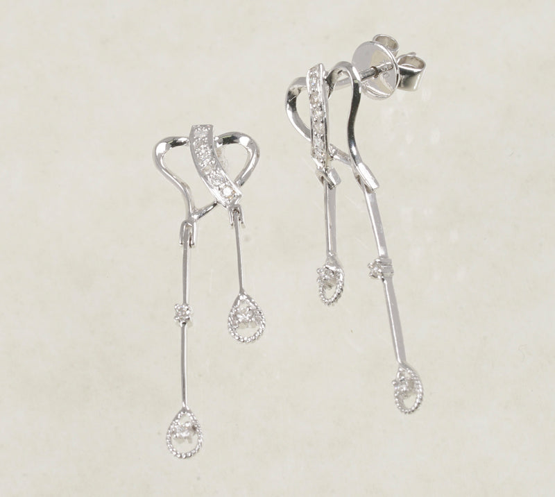 DIAMOND DANGLING EARRINGS 0.12 CARATS IN 18K WHITE GOLD (LES-240)