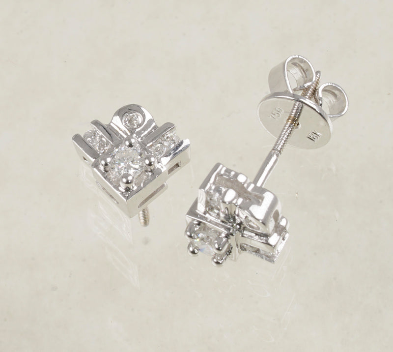 DIAMOND STUD EARRINGS 0.29 CARATS IN 18K WHITE GOLD (LES-349)