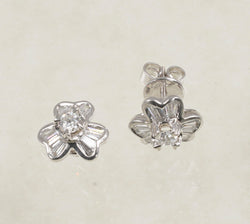 DIAMOND STUD EARRINGS 0.85 CARATS IN 18K WHITE GOLD (LES-526)