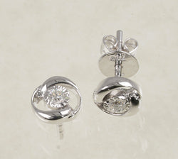 SINGLE DIAMOND STUD EARRINGS 0.15 CARATS IN 18K WHITE GOLD (LE-849)