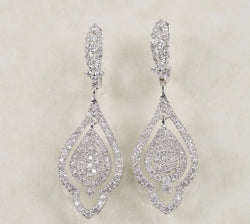 DIAMOND DANGLING EARRINGS 1.86 CARATS IN 18K WHITE GOLD (LE-874)