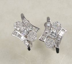 DIAMOND EARRINGS 1.04 CARATS IN 18K WHITE GOLD  (LES-906)