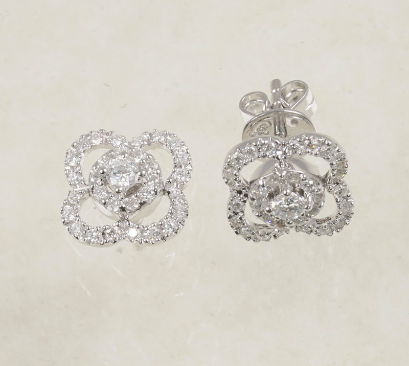 DIAMOND STUD EARRINGS 0.46 CARATS IN 18K WHITE GOLD (LES-935)