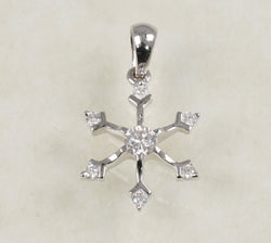 DIAMOND SNOWFLAKE PENDANT 0.21 CARATS IN 18K WHITE GOLD (LPS-1097)