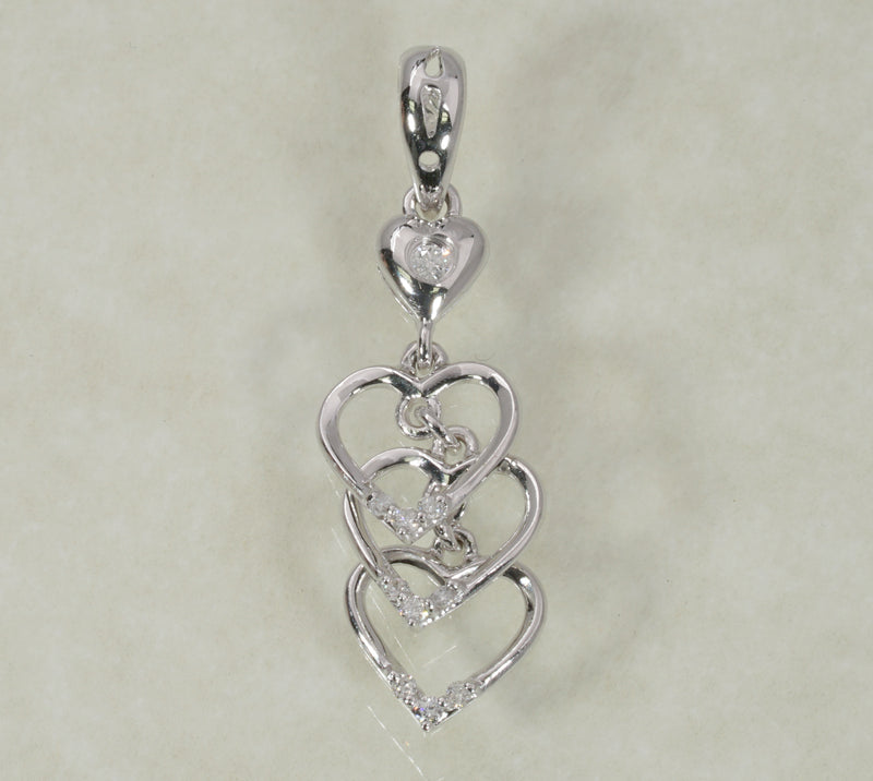 DIAMOND HEART PENDANT 0.08 CARATS IN 18K WHITE GOLD (LPS-1168)