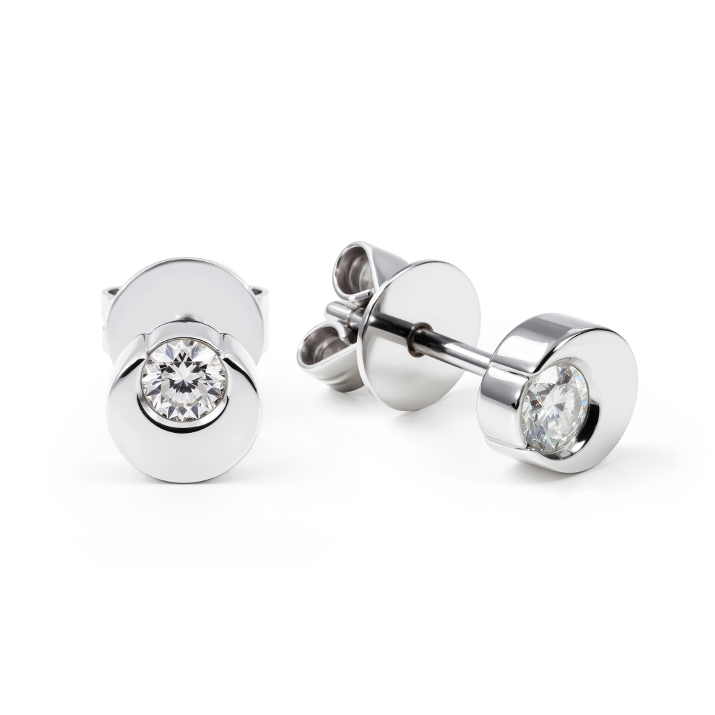 Serenity Halo-Free Studs
